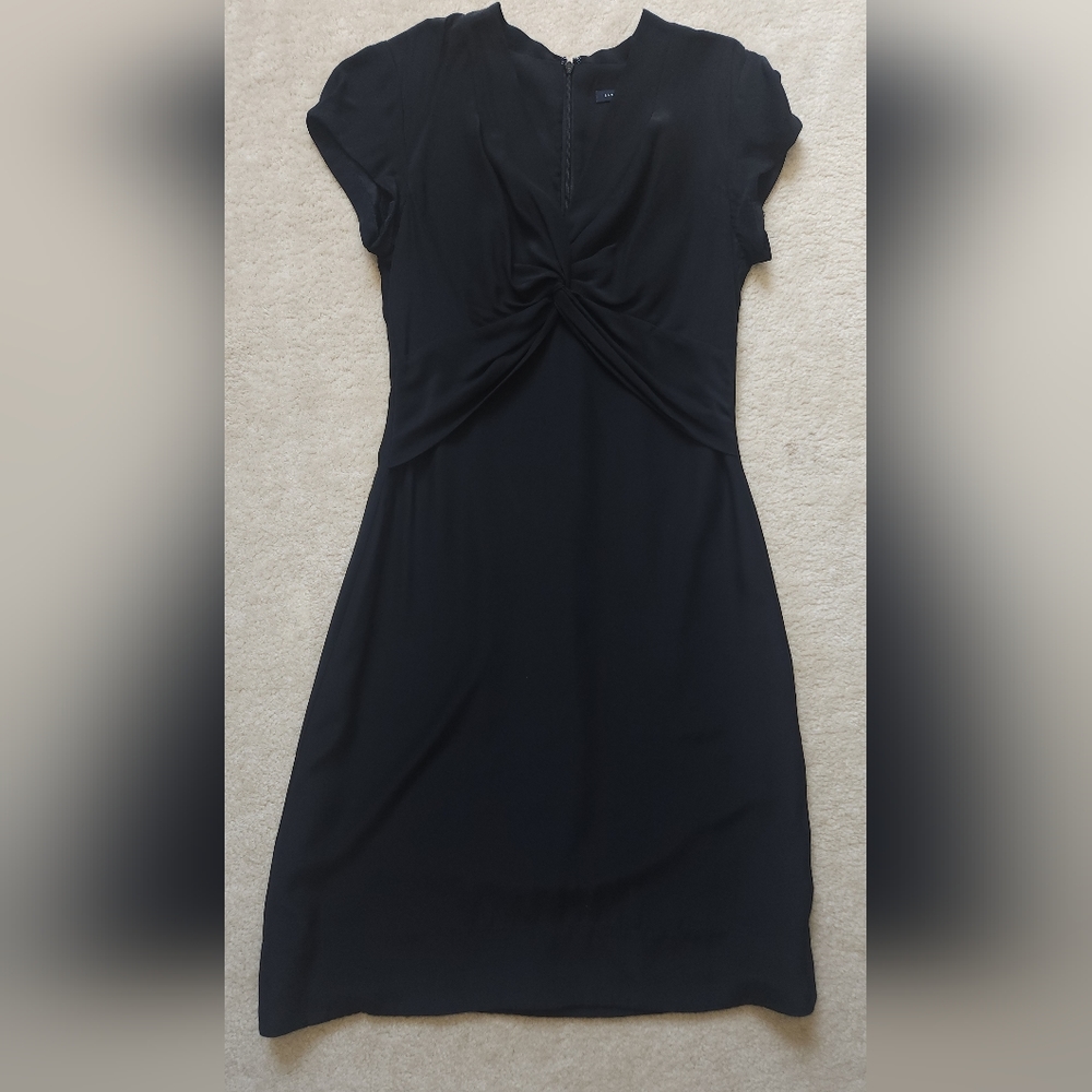 Women's Banana Republic Black Silk V neck dress
